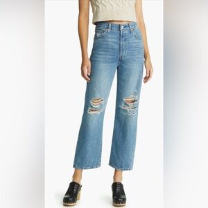 Levi’s Ribcage Ripped Ankle Straight Leg Jeans